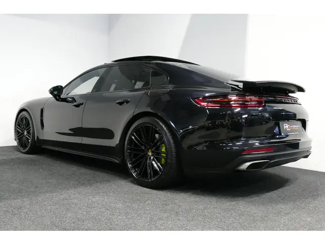 Porsche Panamera 2.9 4 E-Hybrid 2017 Hybride Benzine 19