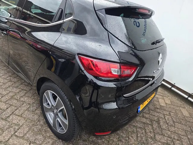 Renault Clio 0.9 TCe Night&Day 2016 Benzine 27
