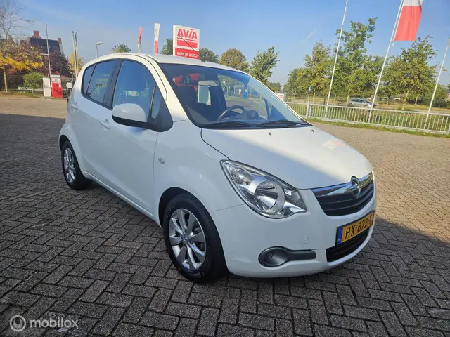 Opel Agila 1.2 Edition 2013 Benzine 5