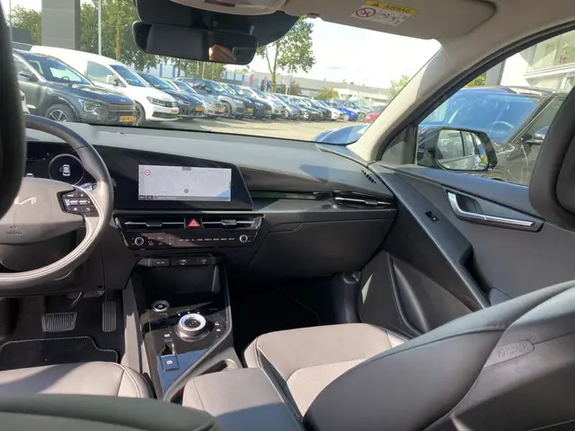 Kia Niro 1.6 GDi Hybrid DynamicLine 2024 Hybride Benzine 6