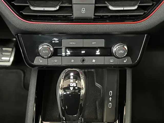 Škoda Kamiq 1.0 TSI Monte Carlo 2024 Benzine 24