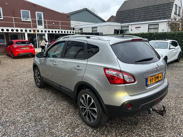 Nissan QASHQAI 1.6 Connect Edition !PANODAK! 2012 Benzine 9