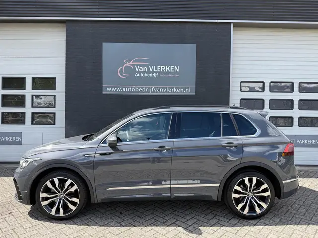 Volkswagen Tiguan 1.5 TSI R-Line Business+ 2022 Benzine 3