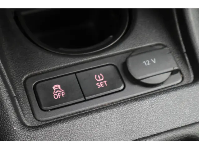 Volkswagen up! 1.0 BMT high up! 2019 Benzine 41