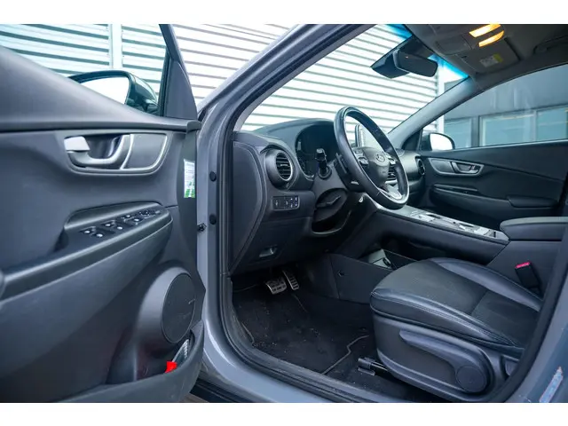Hyundai Kona EV Comfort 64 kWh 2019 Elektrisch 6