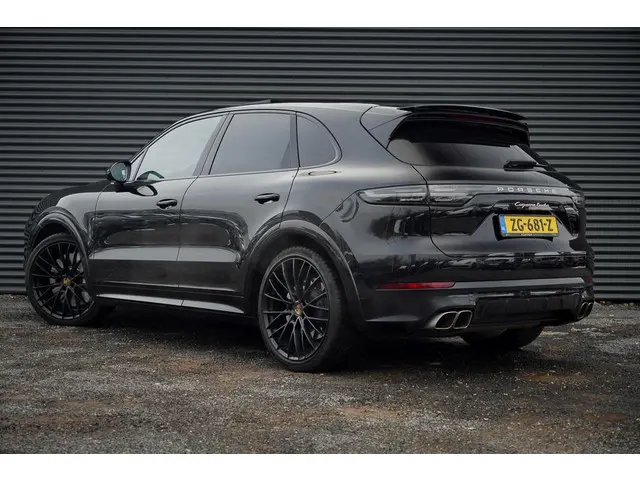 Porsche Cayenne 4.0 Turbo 2019 Benzine 14