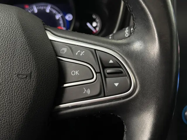 Renault Mégane Estate 1.3 TCe Bose 2019 Benzine 22