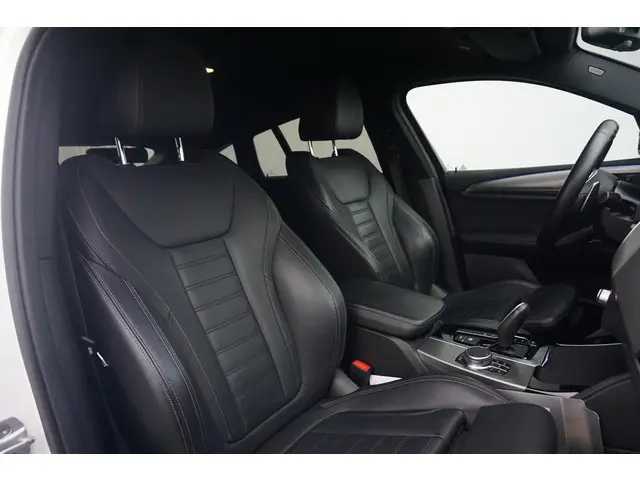 BMW X4 xDrive20i 2019 Benzine 10