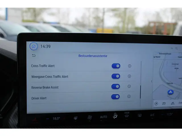 Ford Kuga 2.5 PHEV ST-Line X 2025 Hybride Benzine 27