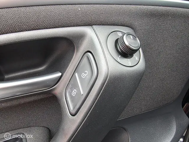 Volkswagen Polo 1.4 TDI Edition R 2015 Diesel 24