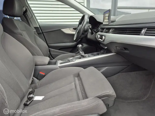 Audi A4 Avant 1.4 TFSI Sport Lease Edition 2018 Benzine 16