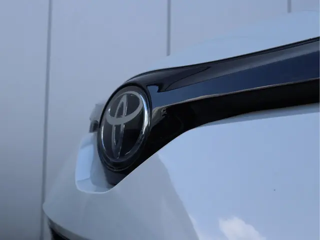Toyota C-HR 1.8 Hybrid GR-Sport 2021 Hybride Benzine 10