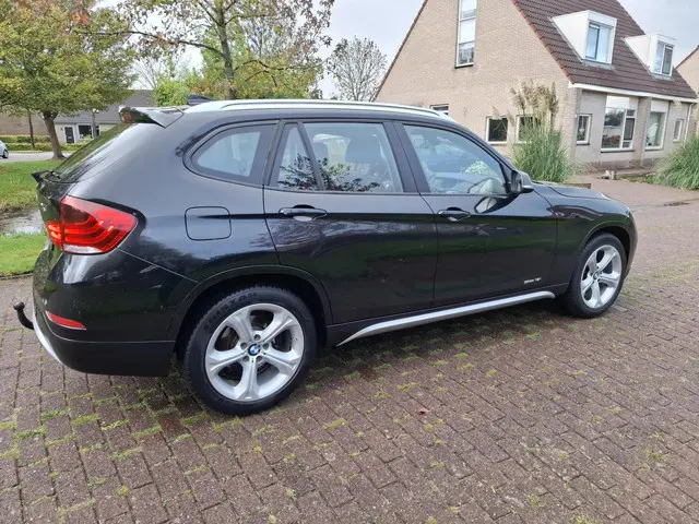 BMW X1 sDrive18i X-Line automaat 2014 2014 Benzine 11