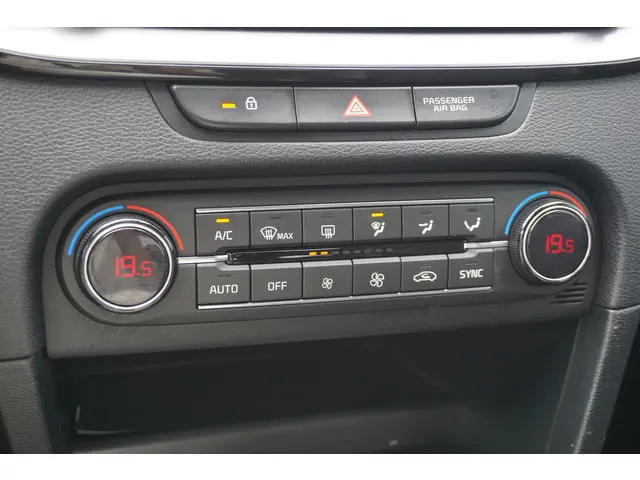 Kia XCeed 1.0 T-GDi DynamicLine 2020 Benzine 13