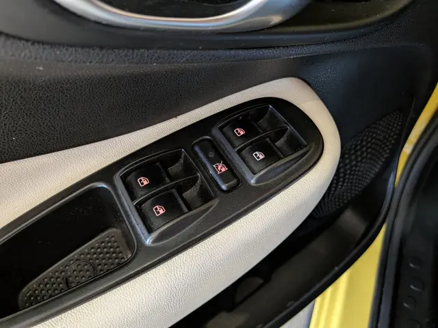 Fiat 500L 0.9 TwinAir Trekking 2014 Benzine 19