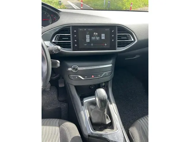 Peugeot 308 SW 1.2 e-THP Blue Lease 2014 Benzine 8