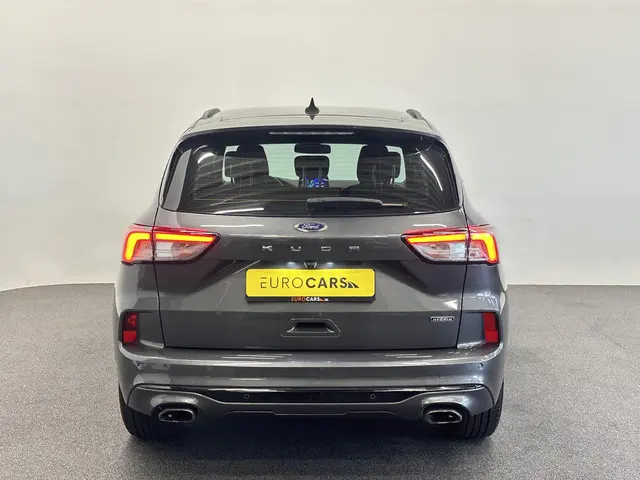 Ford Kuga 2.5 PHEV ST-Line 2023 Hybride Benzine 8