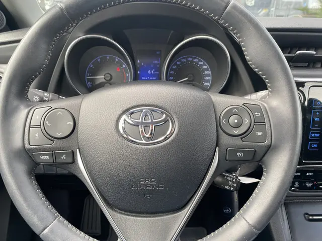 Toyota Auris 1.3 Aspiration 2016 Benzine 17