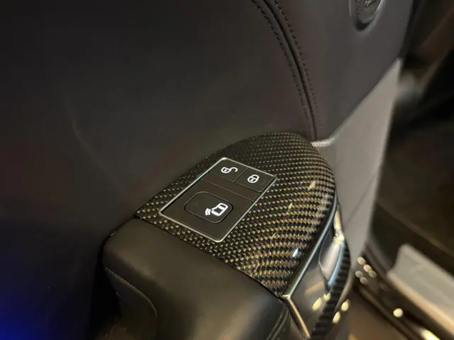 Land Rover Range Rover Sport 5.0 V8 SC SVR 2018 Benzine 13