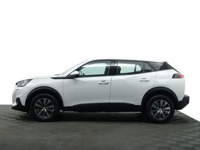 Peugeot 2008 1.2 PureTech Active- 2022 Benzine 27