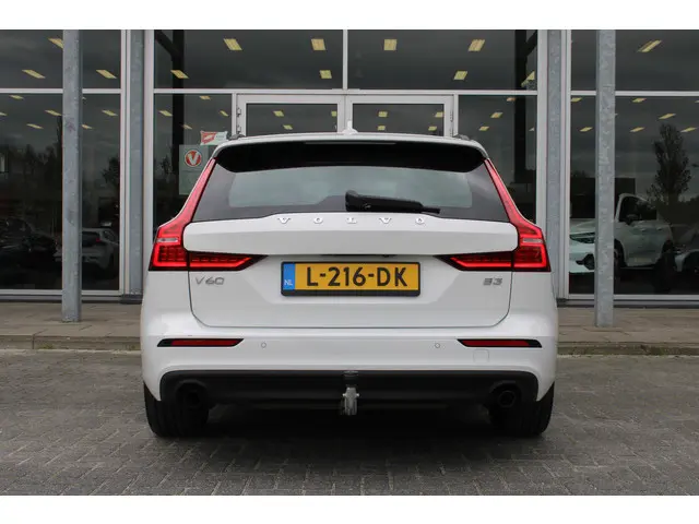 Volvo V60 B3 Automaat Momentum Advantage 2021 Benzine 6