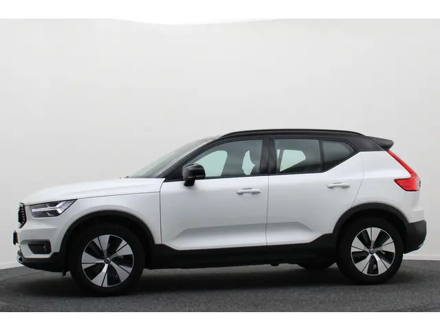 Volvo XC40 2.0 T4 AWD R-Design 2018 Benzine 8