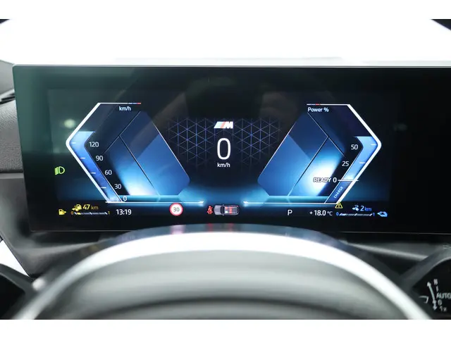 BMW 3 Serie Touring 330e M Sport 2022 Hybride Benzine 13