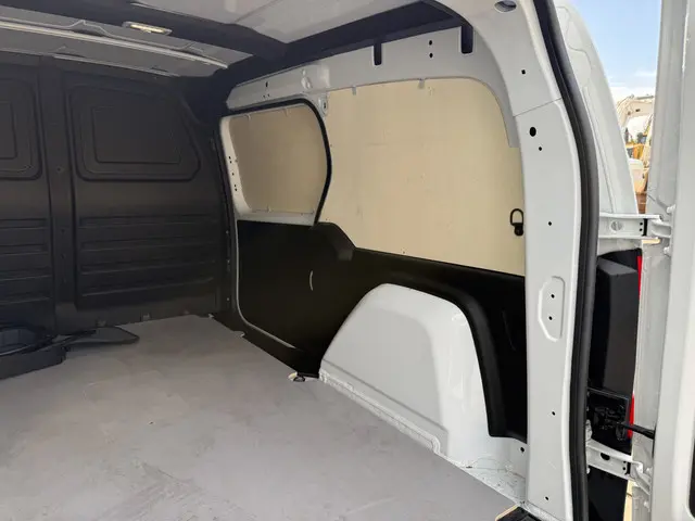 Mercedes-Benz eCitan 112 51kWh 2024 Elektrisch 15