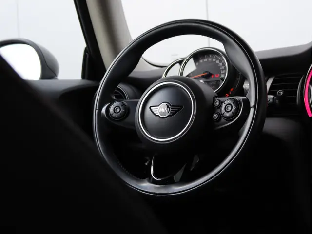 MINI Cooper | BOVAG-garantie 2018 Benzine 16