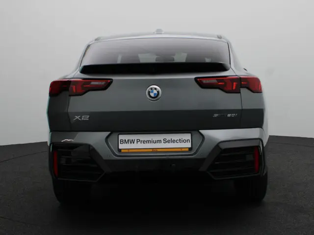 BMW X2 sDrive20i 2025 Benzine 5