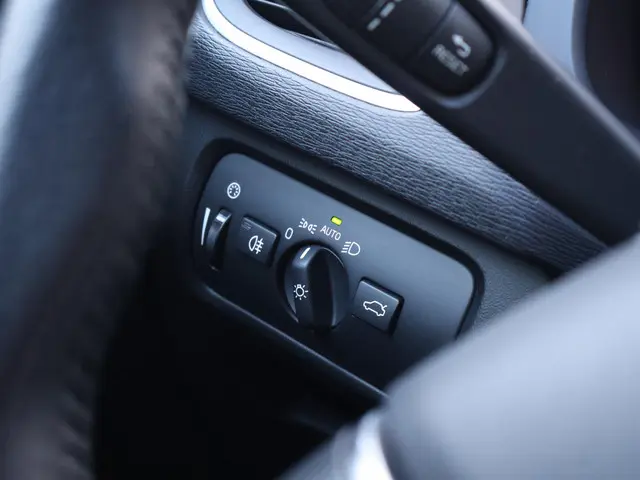 Volvo V40 Cross Country T3 Nordic+ 2017 Benzine 21