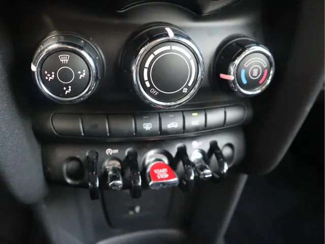 MINI One 1.5 2019 Benzine 9