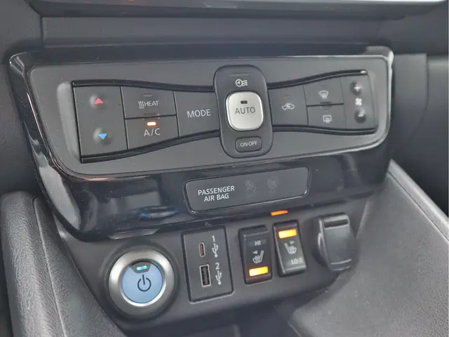 Nissan Leaf N-Connecta 39 kWh 2024 Elektrisch 18