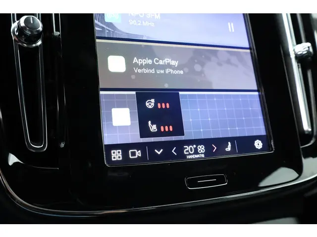 Volvo XC40 2.0 B3 Black Edition 2025 Benzine 21