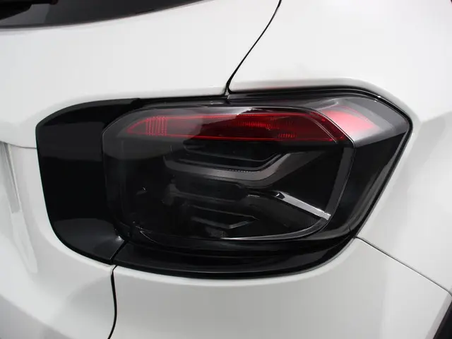 Jeep Avenger Longitude 54 kWh Automaat 2024 Elektrisch 21