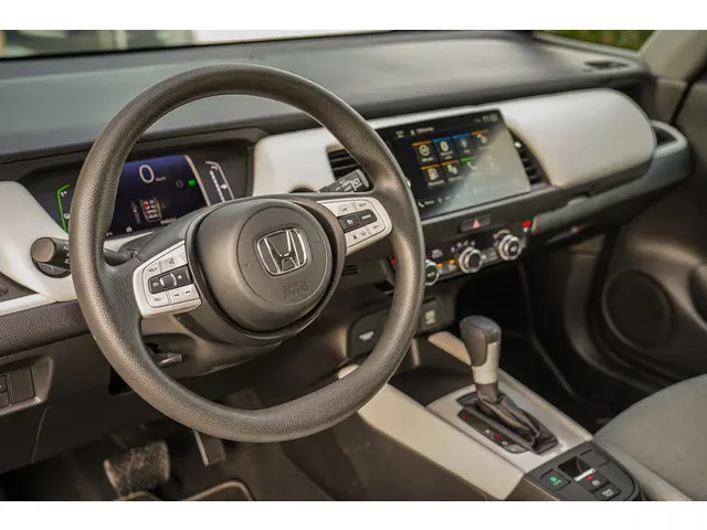 Honda Jazz 1.5i e:HEV ELEGANCE 2021 Hybride Benzine 6