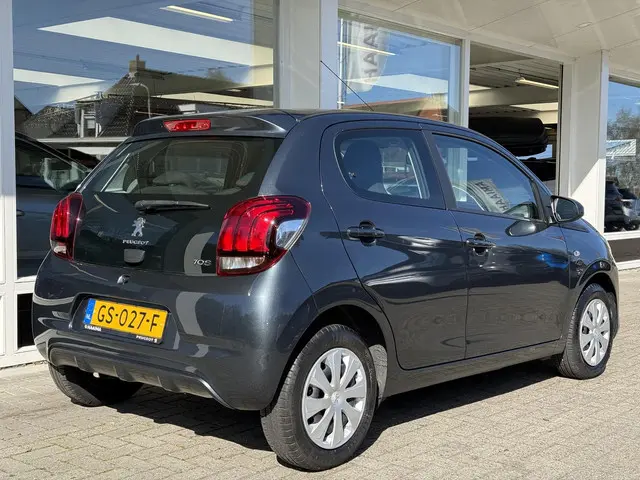 Peugeot 108 1.0 e-VTi Active 2015 Benzine 14