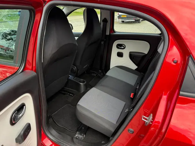 Renault Twingo 1.0 SCe Expression 2015 Benzine 13