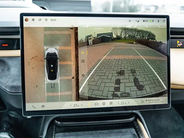 Lotus Emeya S 102 kWh 2026 Elektrisch 61