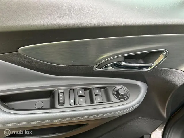 Opel Mokka 1.4 T Cosmo Leer trekhaak 2015 Benzine 19