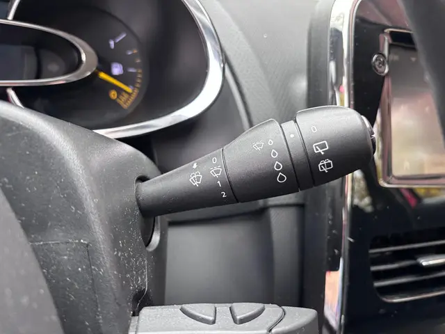 Renault Clio Estate 0.9 TCe Expression 2014 Benzine 25