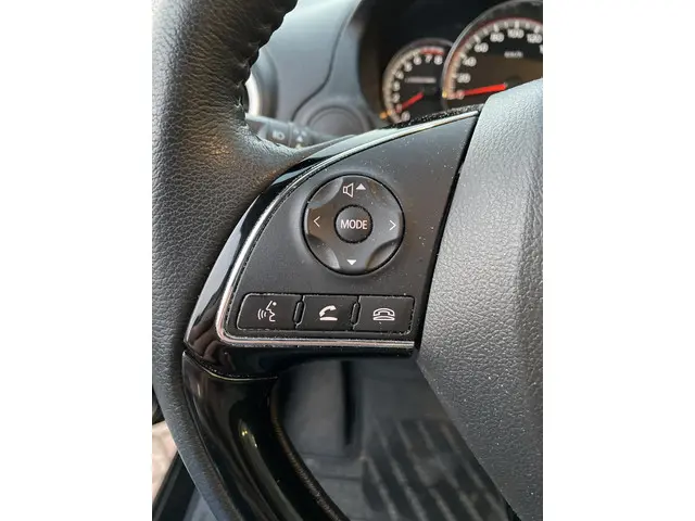 Mitsubishi Space Star 1.2 Intense 2021 Benzine 17