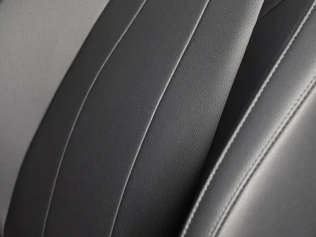 Mercedes-Benz EQA 250+ Business Line 2024 Elektrisch 15
