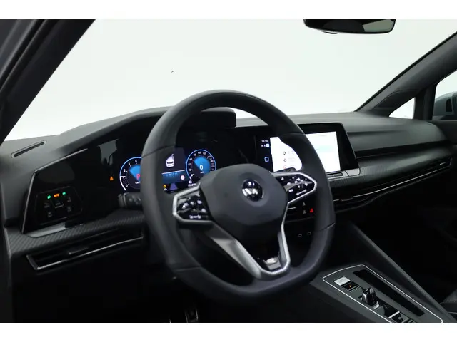 Volkswagen Golf 1.5 eTSI R-Line 2022 Benzine 5