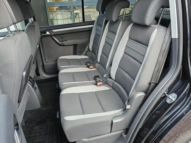 Volkswagen Touran 1.4 TSI Comfortline 2013 Benzine 19