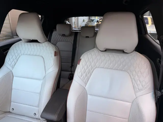 Renault Clio 1.3 TCe Initiale Paris 2020 Benzine 16