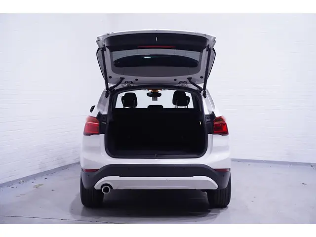 BMW X1 sDrive18i Edition 2019 Benzine 9