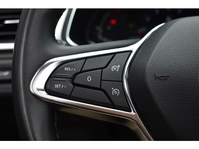 Renault Captur TCe 90 Intens 2021 Benzine 21