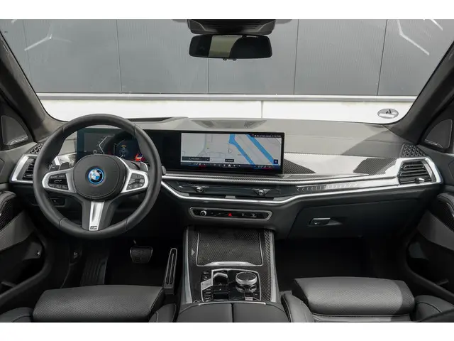 BMW X5 xDrive50e 2024 Hybride Benzine 32