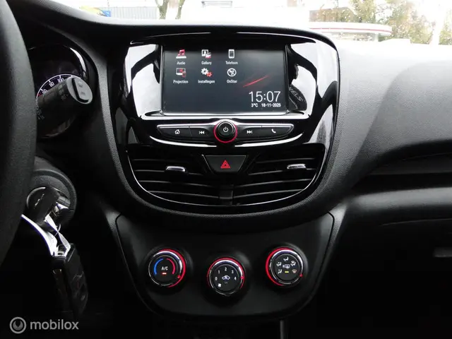 Opel KARL 1.0 , automaat, benzine, 109989 km 2019 Benzine 15